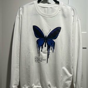 SHEIN Butterfly Logo SweatShirt